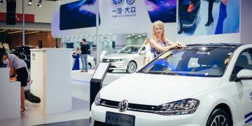 Photo auto industry news