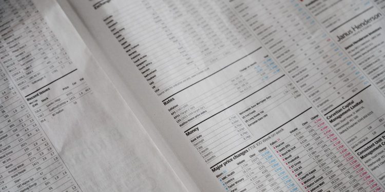 Photo Earnings Reports