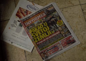 Photo financial news