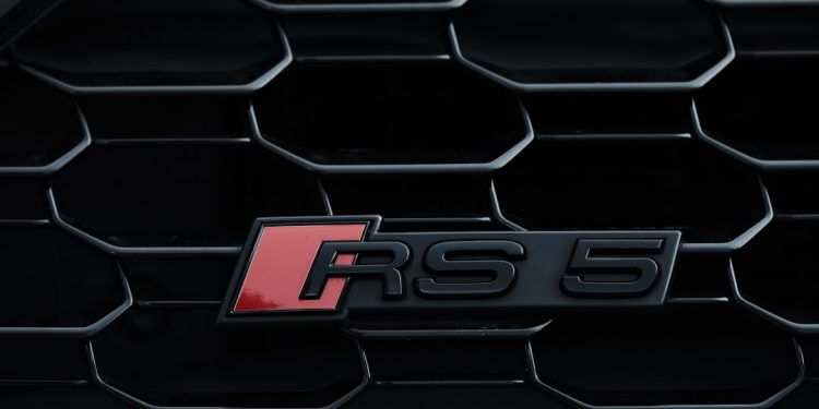 Photo rss feed aggregator